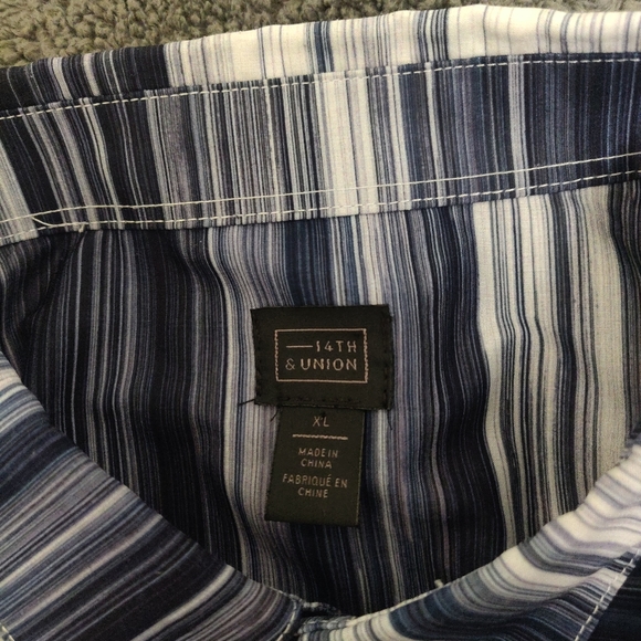 14th and Union button down shirt - Picture 3 of 3